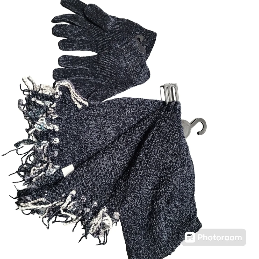 Covington black knit